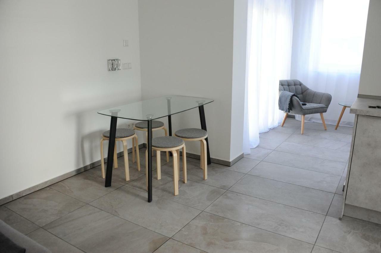 Kleine Studio-Wohnung, Kontaktloser Check-In Мекенбойрен Екстериор снимка